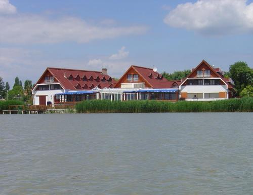 Hotel Juventus — hotel in Velence