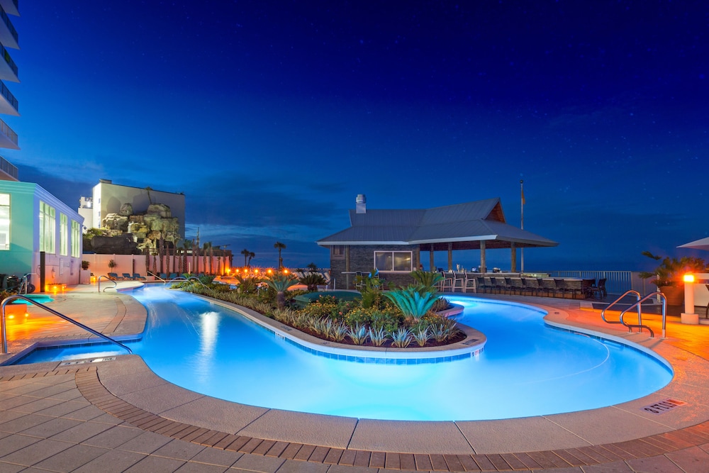 Holiday Inn Express & Suites Panama City Beach Beachfront by IHG - photo 36