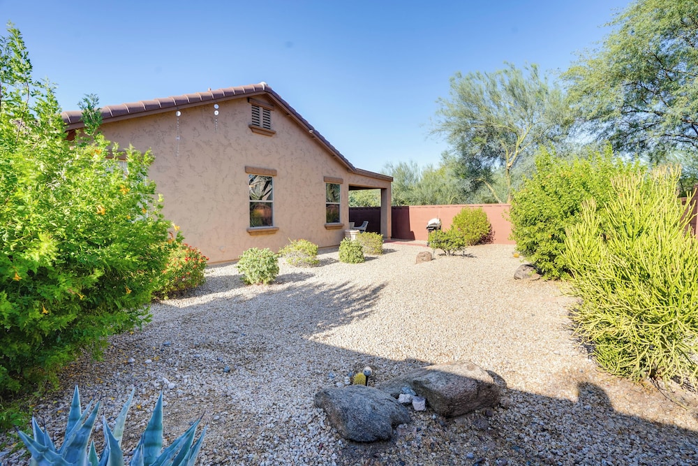 Peoria Getaway W Patio 1 Mi To Hiking Trails — Peoria