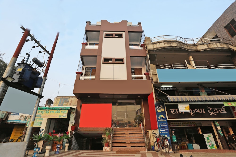 OYO 10827 Hotel Dev Bhoomi in Bareilly, India