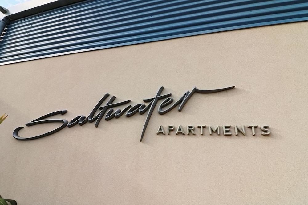 Saltwater Apartments — 4-Star Luxury Hotel in Eden, Australia