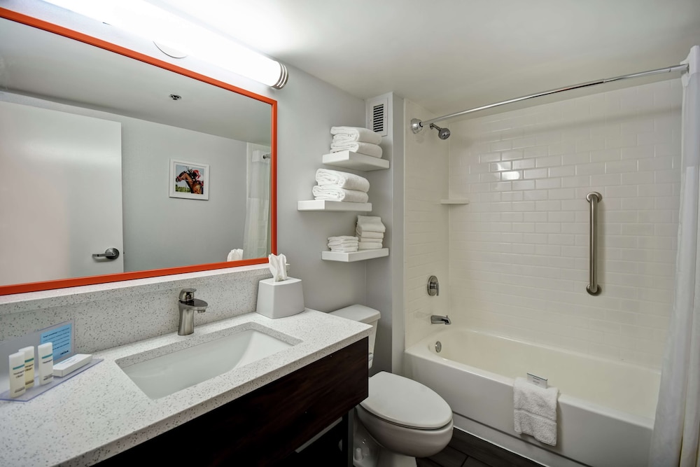 Hampton Inn I 75 Lexington Hamburg Area - photo 30