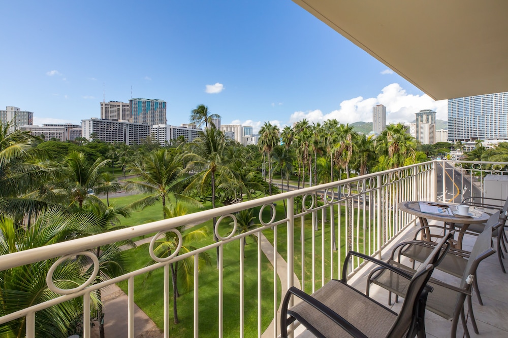 Waikiki Shore By Outrigger - photo 122