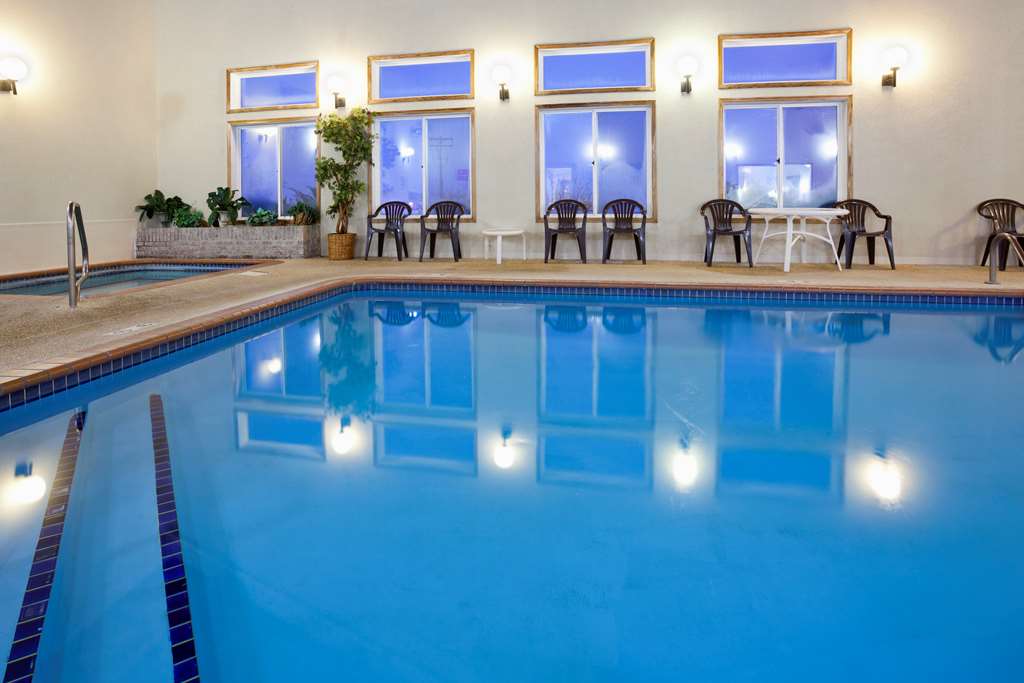 Grandstay Hotel and Suites - photo 13