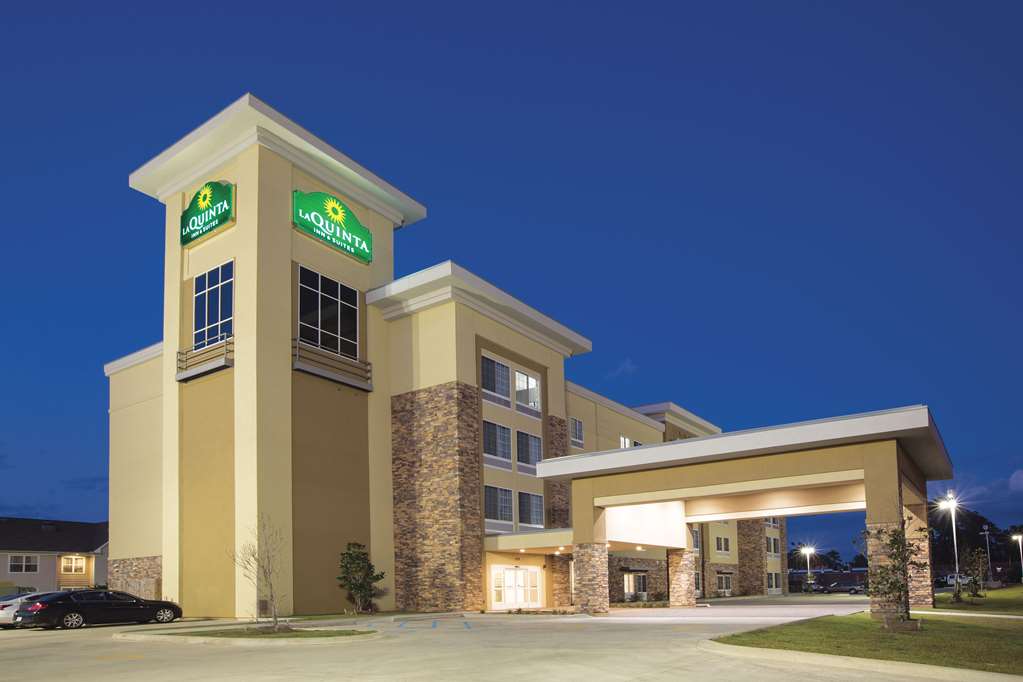 La Quinta Inn & Suites by Wyndham Hattiesburg I 59 - photo 3