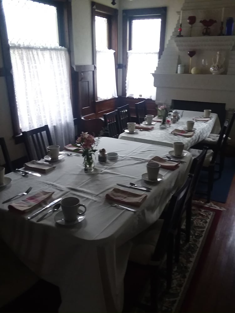 Rose Corner Inn - photo 24