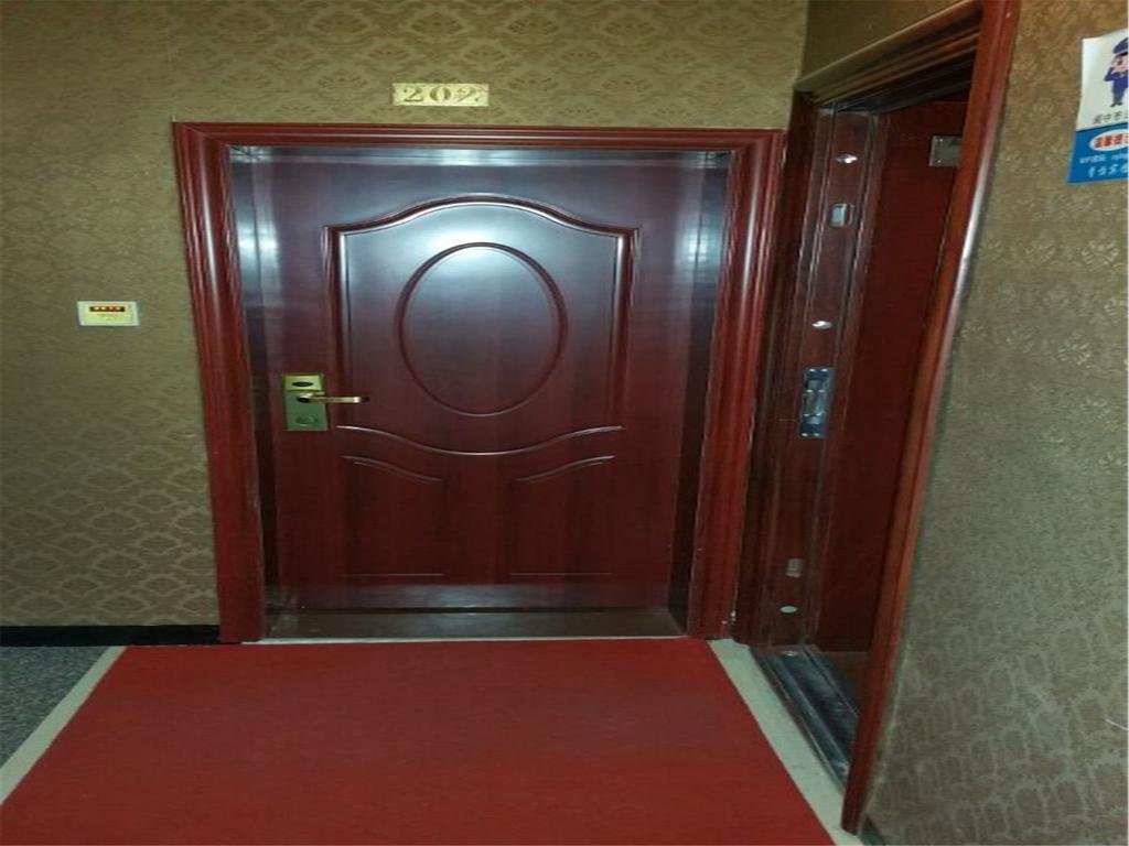 Xinyi Inn — hotel in Langzhong