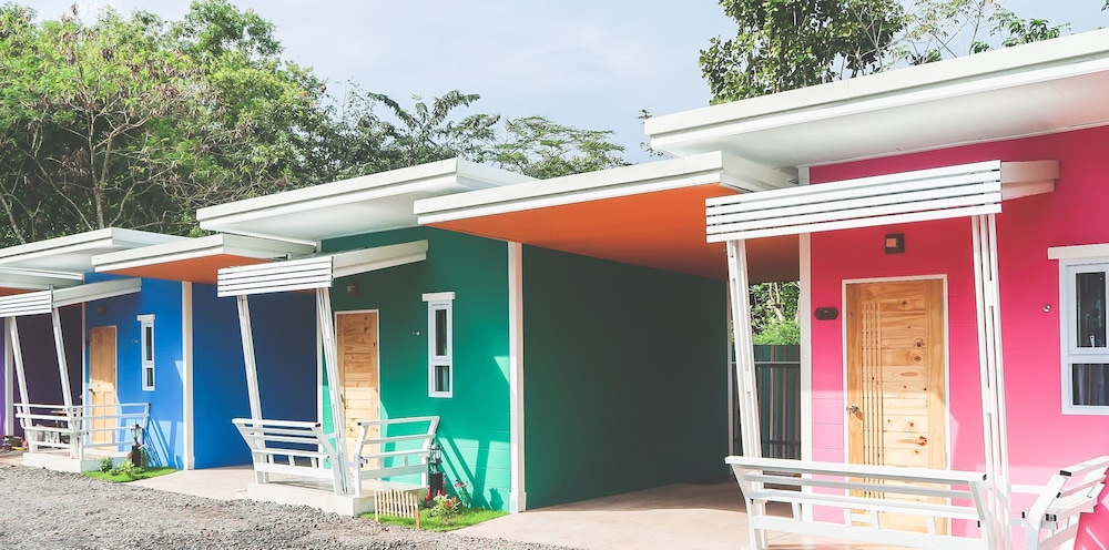 Nang an Inn Resort in Surat Thani, Thailand