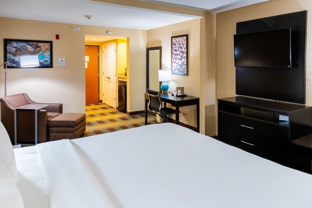 Spark by Hilton Port Wentworth Savannah - photo 30