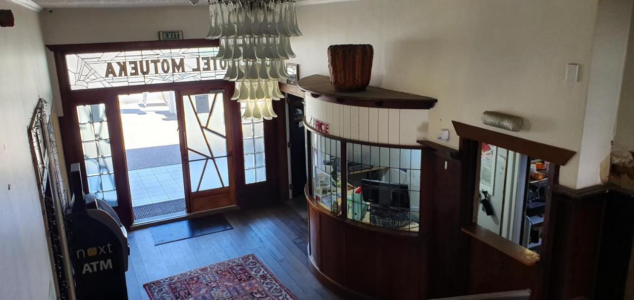 Hotel Motueka Backpackers Loud Live Music Friday Saturday Nights in Motueka, New Zealand