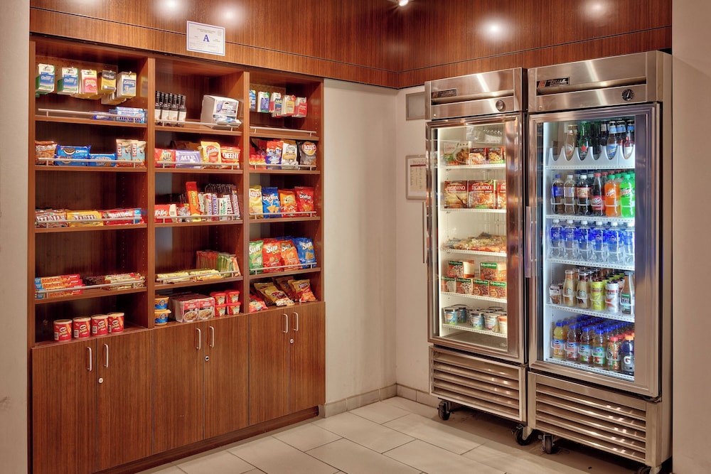 SpringHill Suites by Marriott Las Vegas Henderson - photo 16