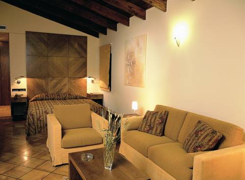Avaris Hotel — Karpenisi — photo 3
