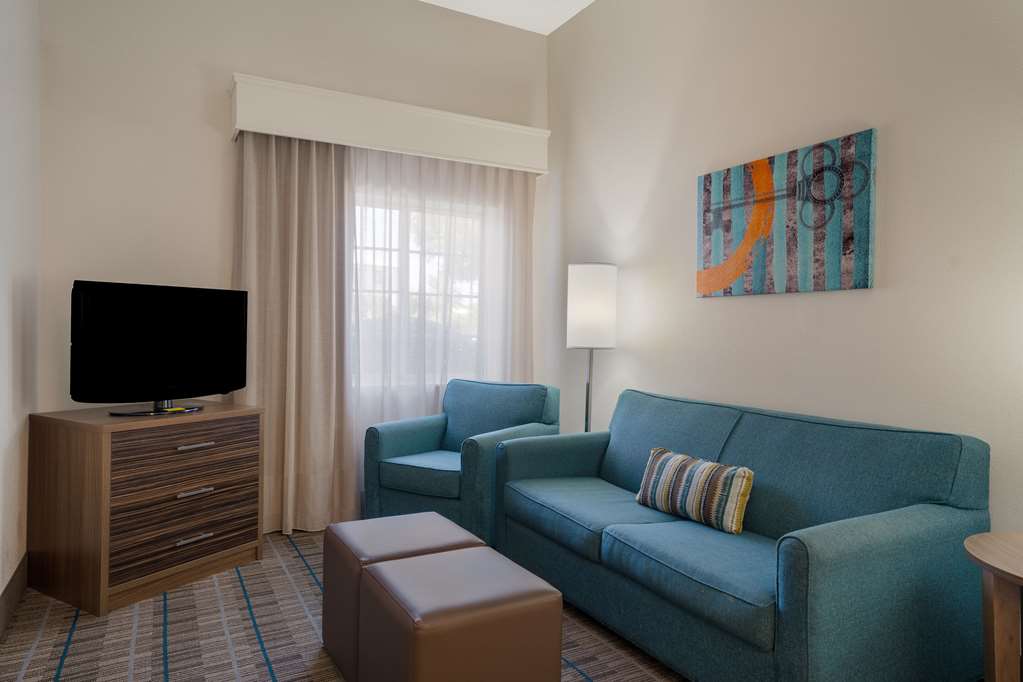 MainStay Suites Wilmington University Area - photo 13