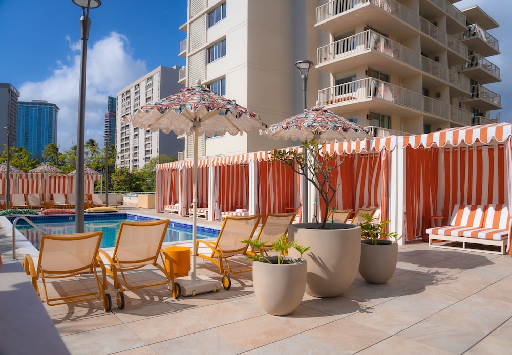 The Ambassador Hotel of Waikiki Tapestry Collection by Hilton - photo 53
