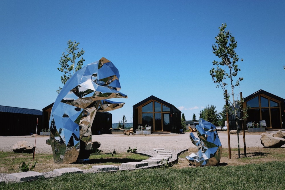 Yellowstone Peaks Hotel - photo 49