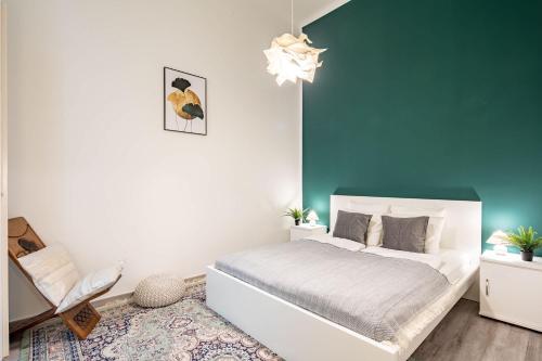 Central Comfy Large — 4-Star Luxury Hotel in Budapest, Hungary