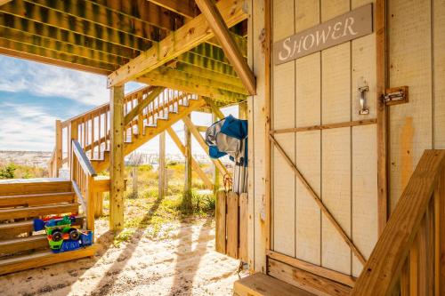 Heather Leigh by Oak Island Accommodations - photo 8