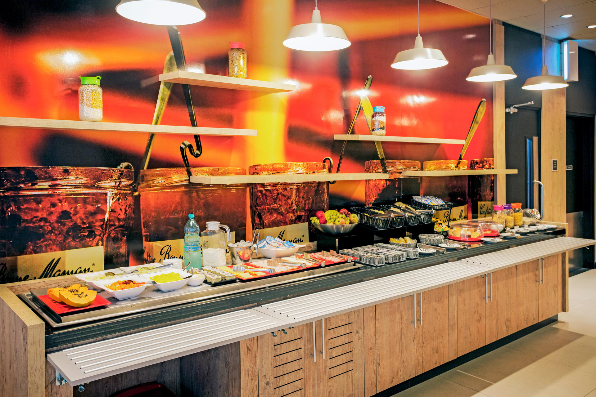 Ibis Paranagua — Paranagua — photo 4
