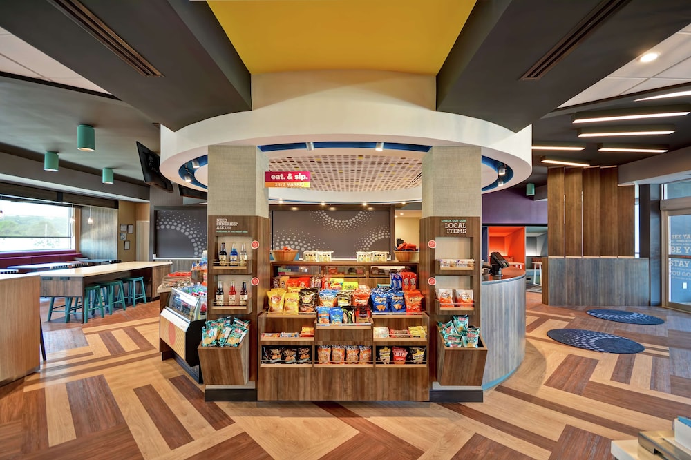 TRU by Hilton Denver - photo 28