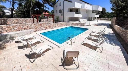 Villa Charisma Gajac — 4-Star Luxury Hotel in Novalja, Croatia