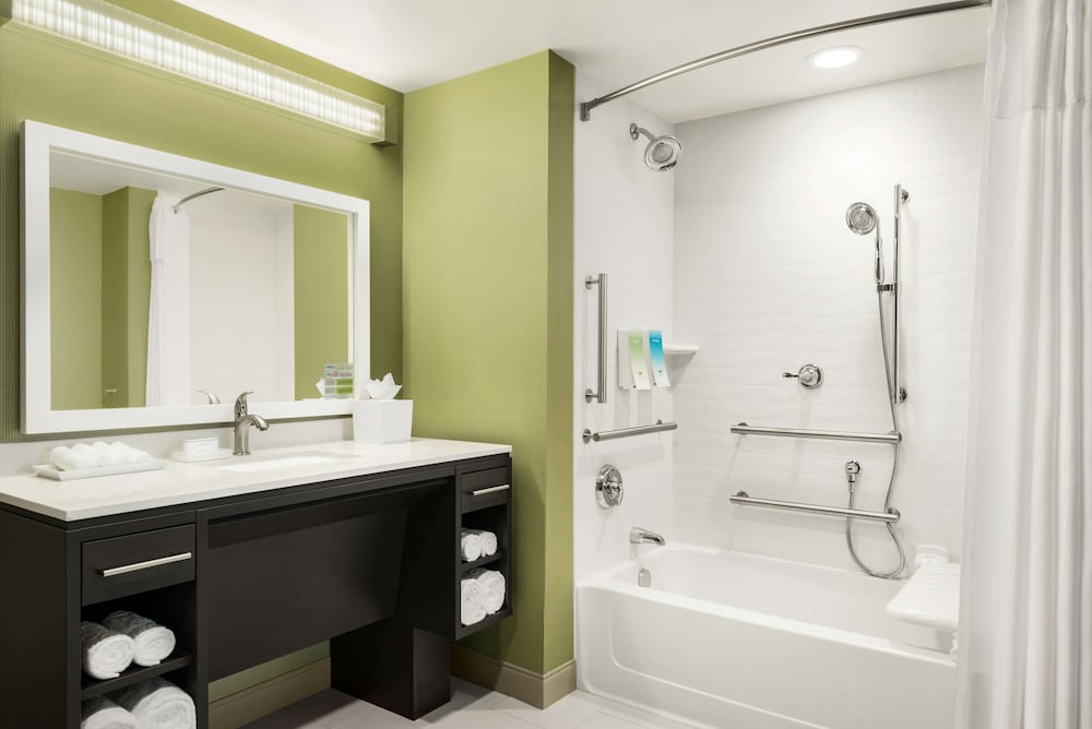 Home2 Suites by Hilton Menomonee Falls Milwaukee - photo 20