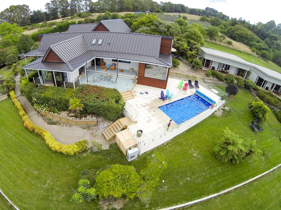 Te Moenga Lodge — 4-Star Luxury Hotel in Taupo, New Zealand