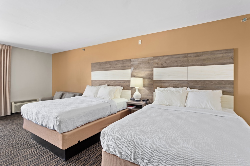 Americana Motor Inn Oceanfront - photo 11
