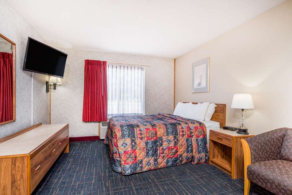 Days Inn by Wyndham Hurley - photo 11
