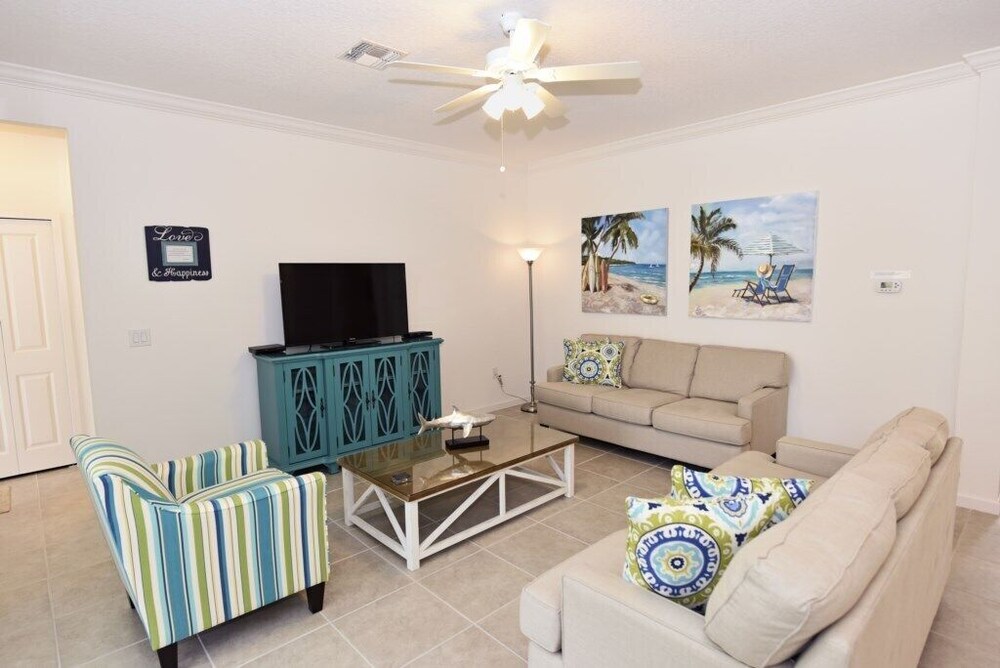 4557 Cabello Loop 6 bedrooms 3 bathrooms - photo 14