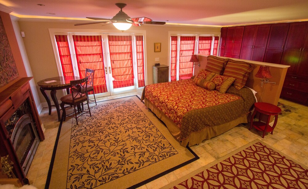 The Villa Bed & Breakfast - photo 58