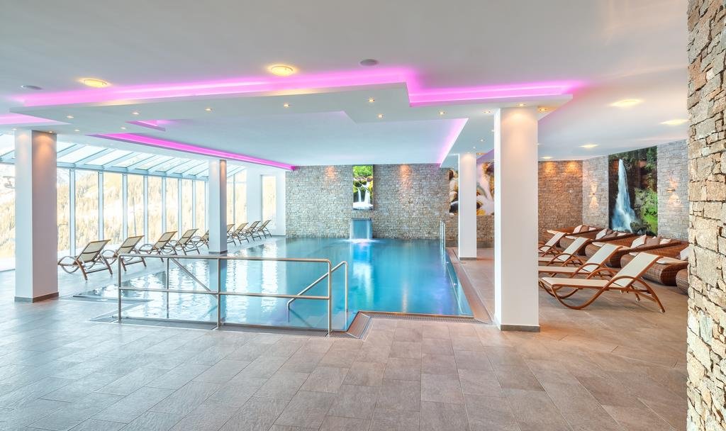 Hotel Almschlössl & Schrotteralm in Untertauern, Austria