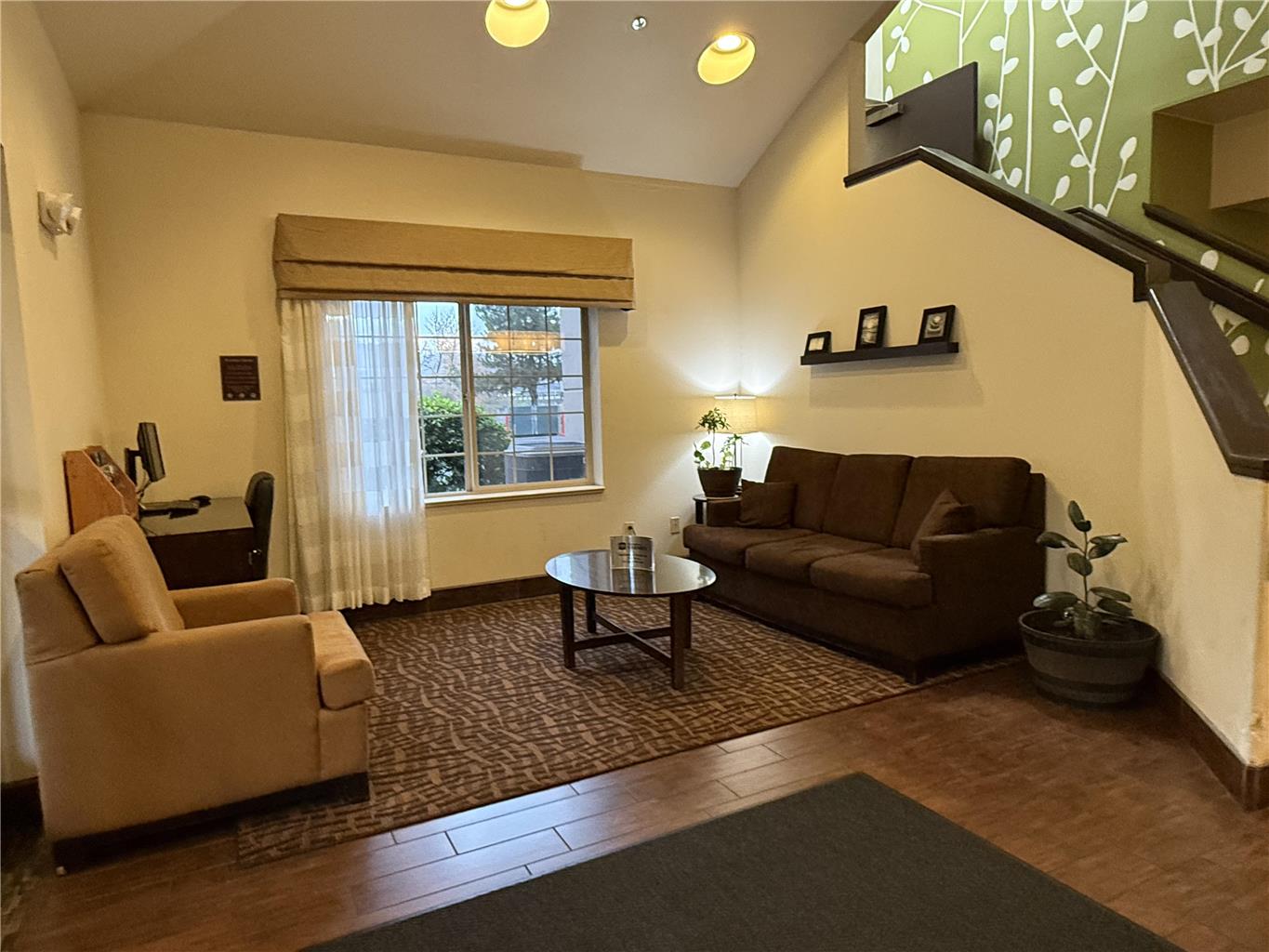SureStay by Best Western Roseburg - photo 3