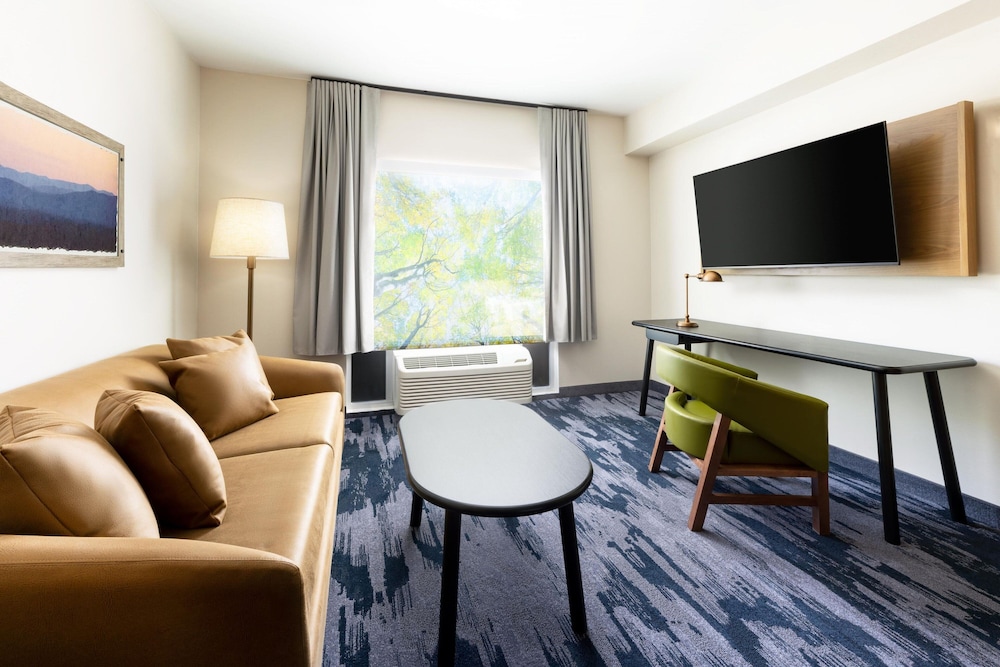 Fairfield Inn & Suites Oakhurst Yosemite - photo 7