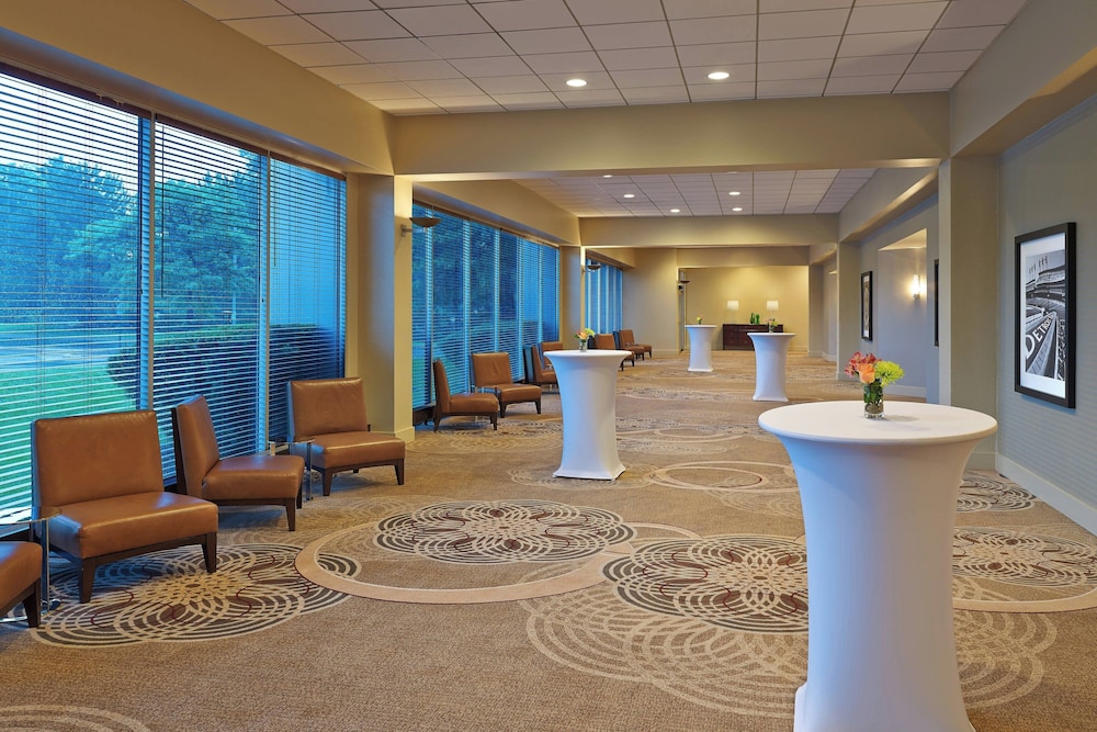 Sheraton Detroit Novi Hotel - photo 37