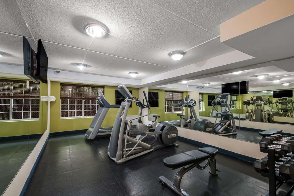 Country Inn & Suites by Radisson Fredericksburg South VA - photo 37