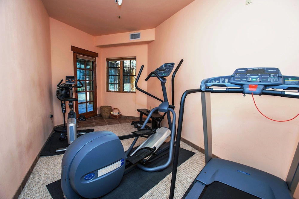 Inn on La Loma Plaza - photo 76