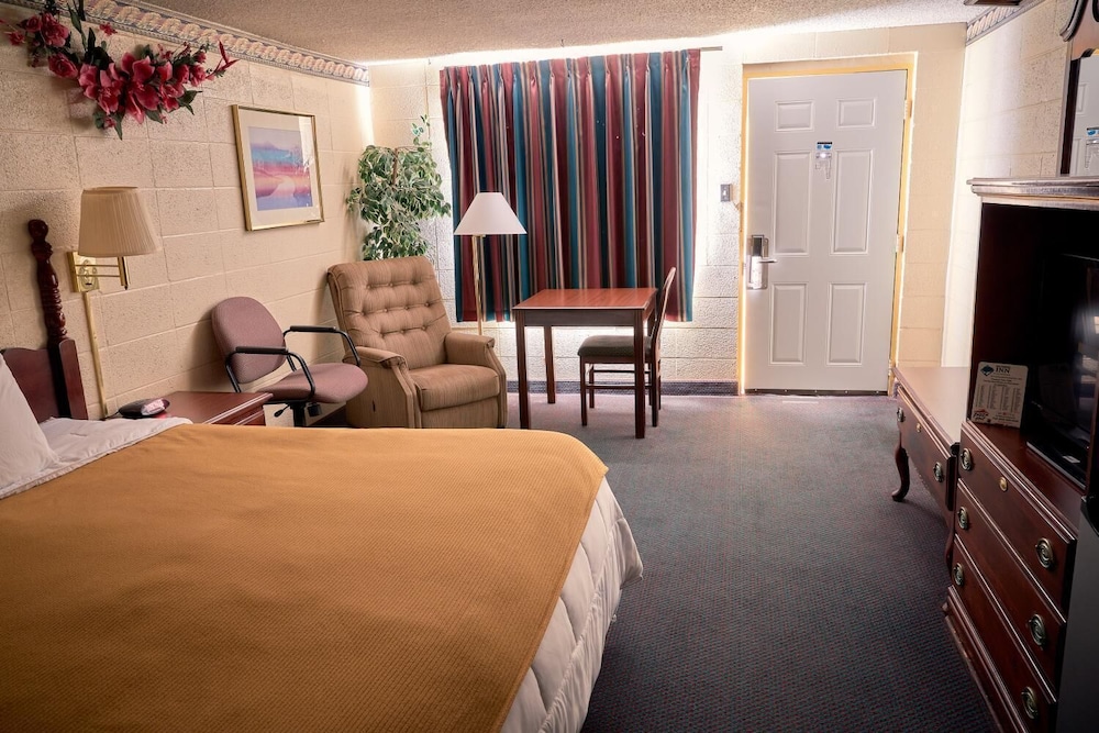 South Wind Inn - photo 8