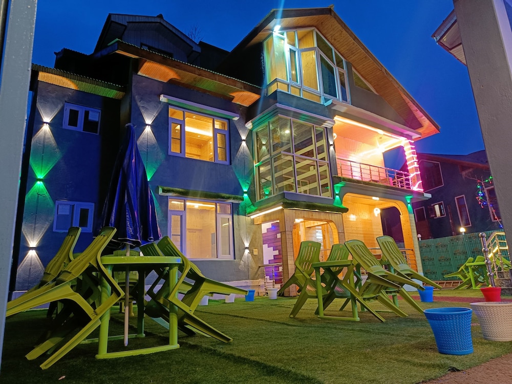 Hotel Pahalgam View in Anantnag, India