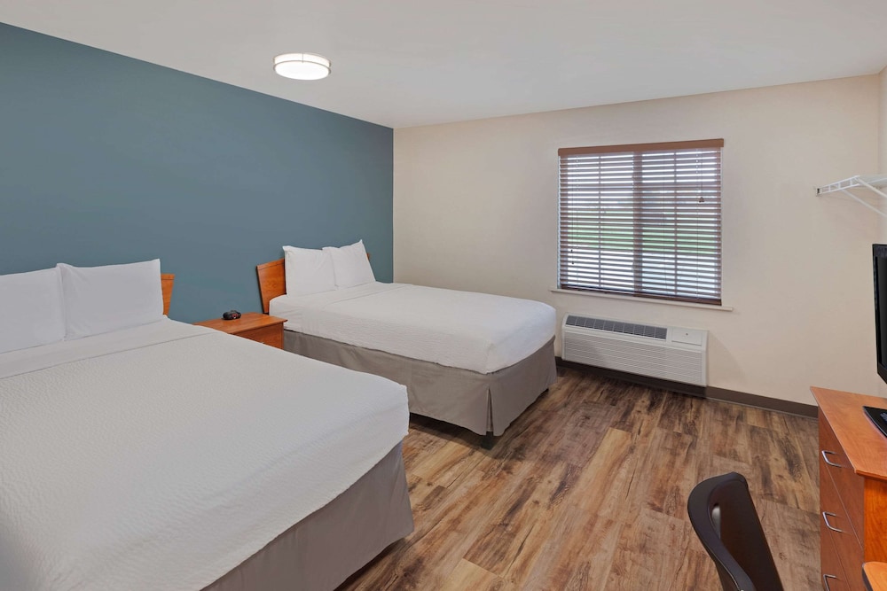 WoodSpring Suites Ankeny Des Moines - photo 16