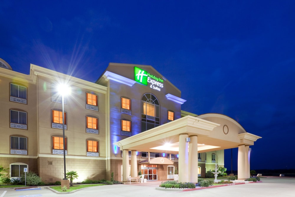 Holiday Inn Express Hotel & Suites Terrell by IHG in Terrell, United States