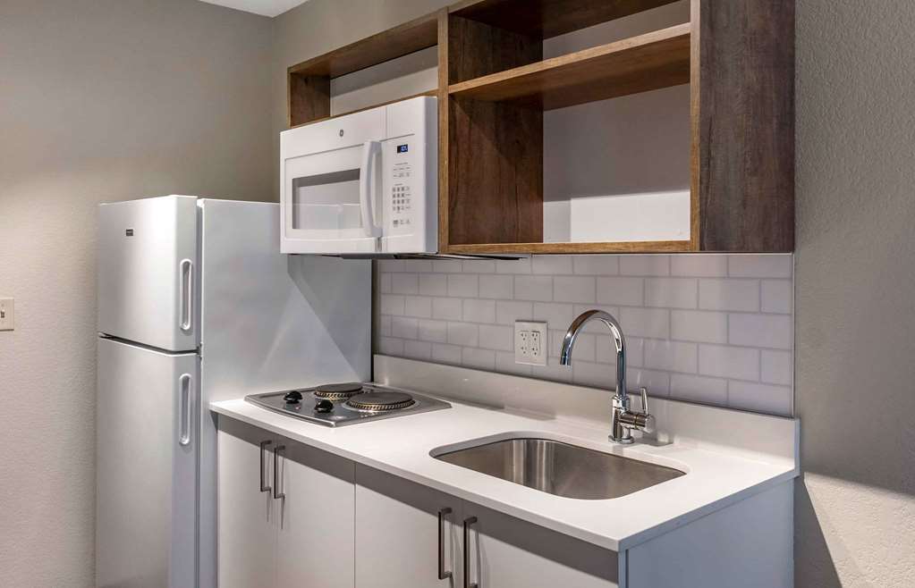 Extended Stay America Premier Suites Seattle Bellevue Downtown - photo 20