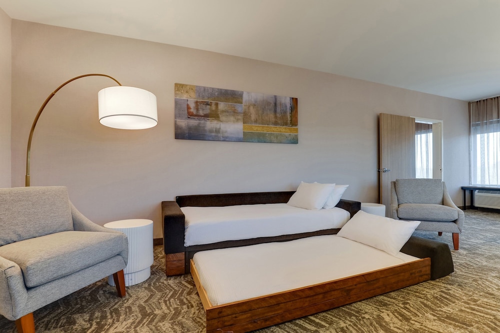 SpringHill Suites by Marriott Cheraw - photo 21