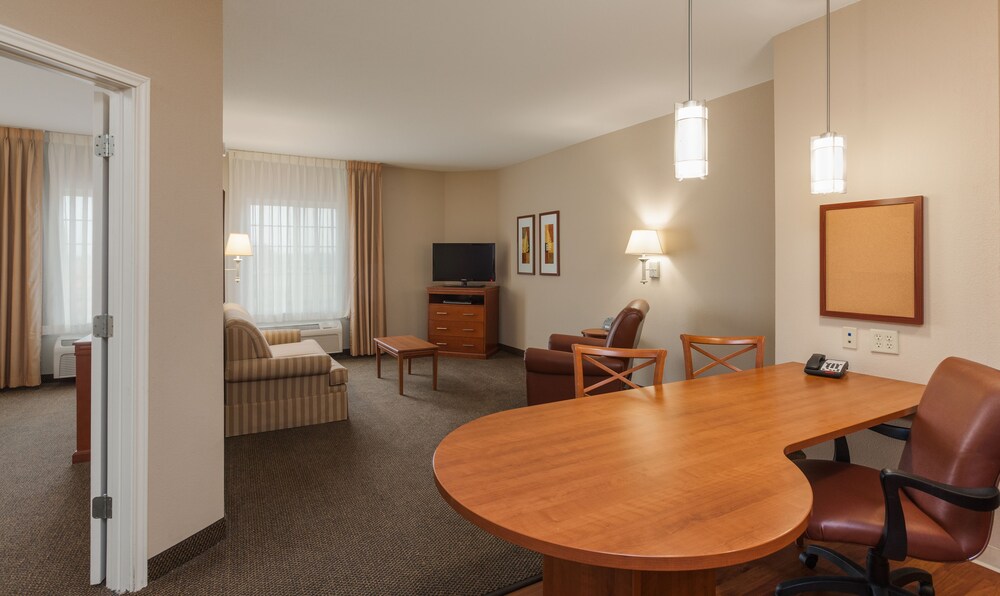 Candlewood Suites Houston I 10 East by IHG - photo 11