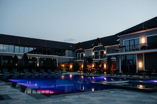 Underhill Resort&Spa - last minute hotel in Bohorodchany