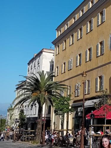 Ajaccio Beau Studio Pour 3 a 4 Pers En Plein Centre de la Vieille Ville Historique in Ajaccio, France