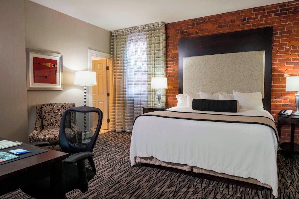 Fairfield Inn & Suites by Marriott Keene Downtown - photo 11