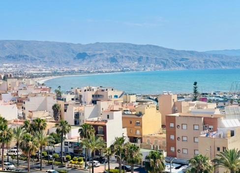 Castillo Suites Vivienda Con Fines Turisticos El Castillo de Roquetas in Roquetas De Mar, Spain