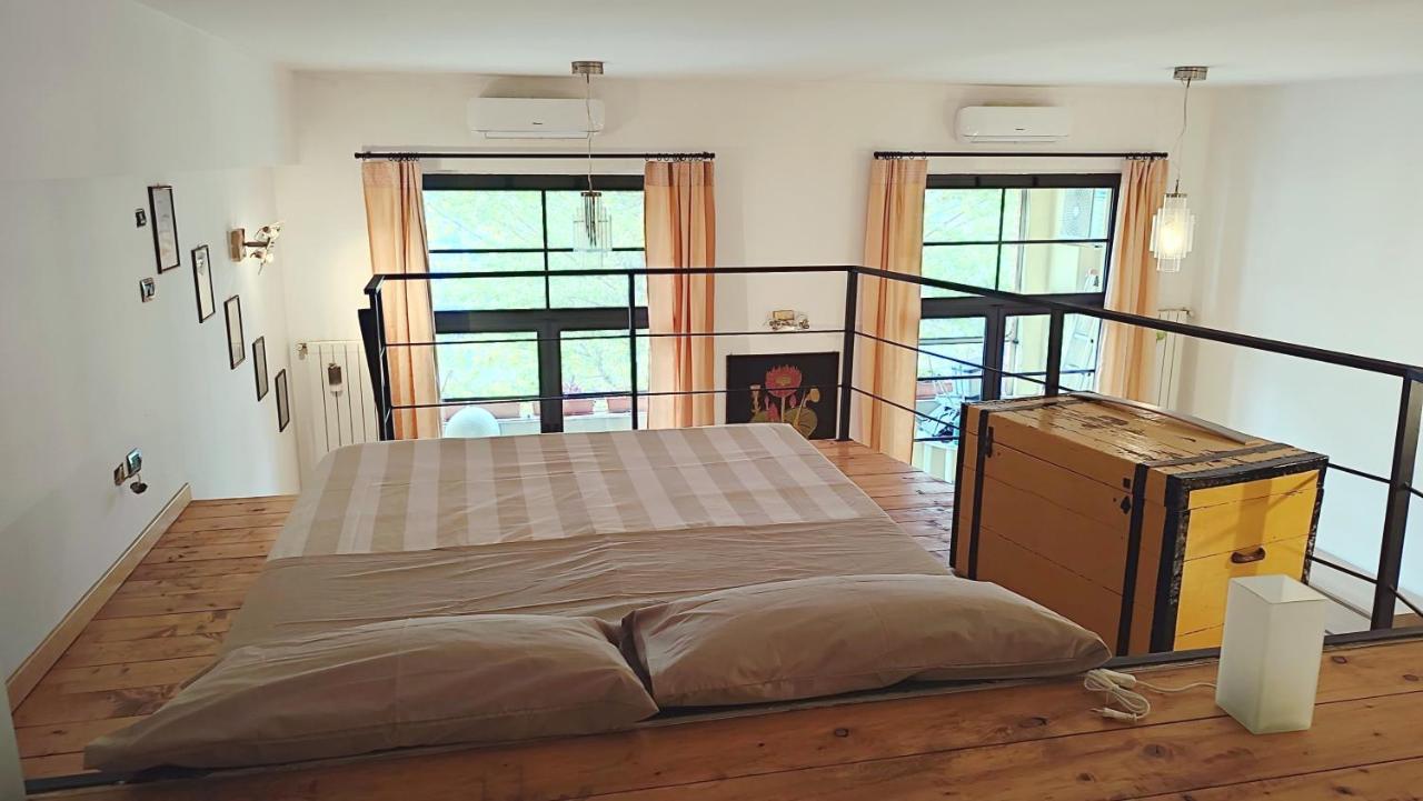 La Casa di Amy Loft Con Garage Privato — 4-Star Luxury Hotel in Milan, Italy