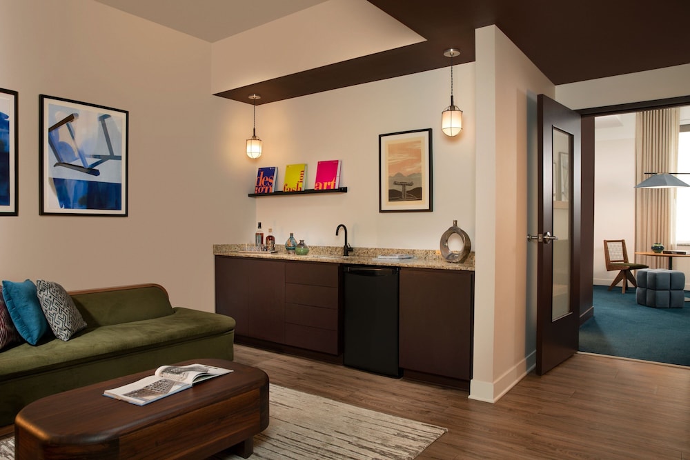 Emery Autograph Collection Hotel - photo 26