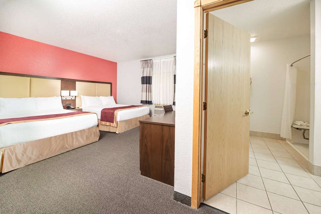Ramada by Wyndham Keystone Near Mt Rushmore - photo 33